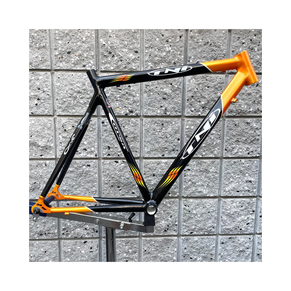 TNI ( ティエヌアイ ) CORSA カーボンバック ロード アルミフレーム COLUMBUSパイプ使用