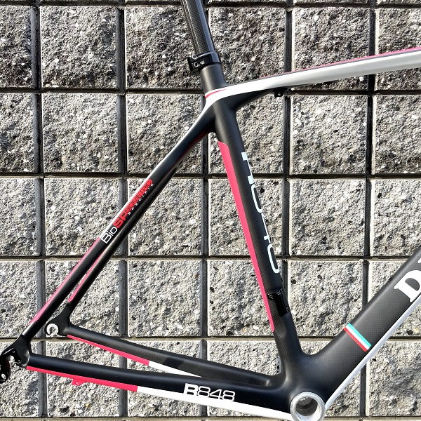 ウエムラサイクルパーツインターネット店 / DE ROSA (デローザ) R848 フルカーボン ロードフレーム Pink Matt